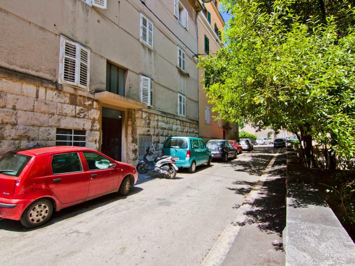 Apartment Nemo Spalato Esterno foto